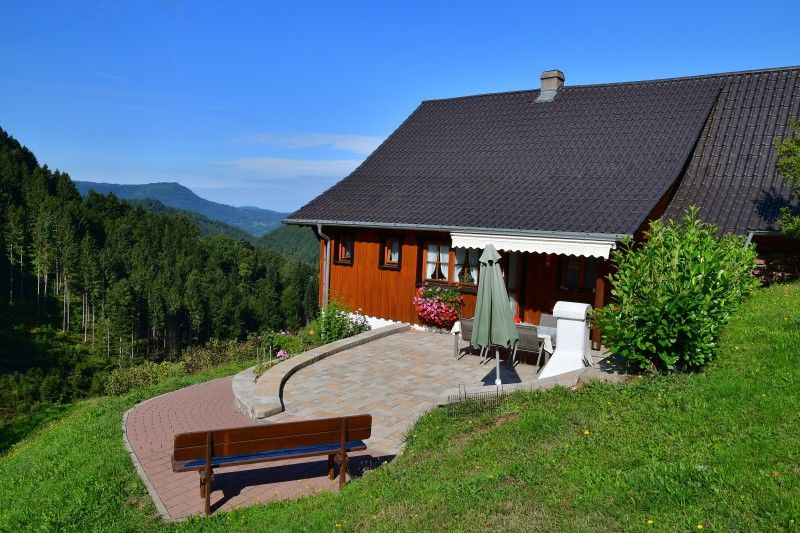 Ferienhaus mit Terrasse im Schwarzwald